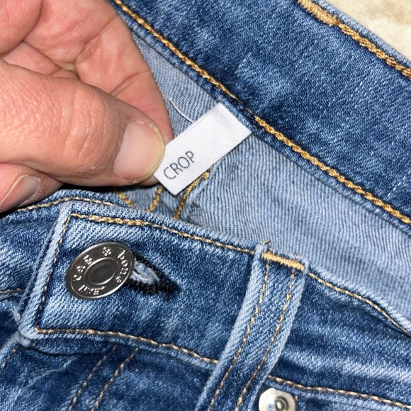 Rag + Bone Cropped Mid Rise Jeans | 28 - Picture 5 of 8